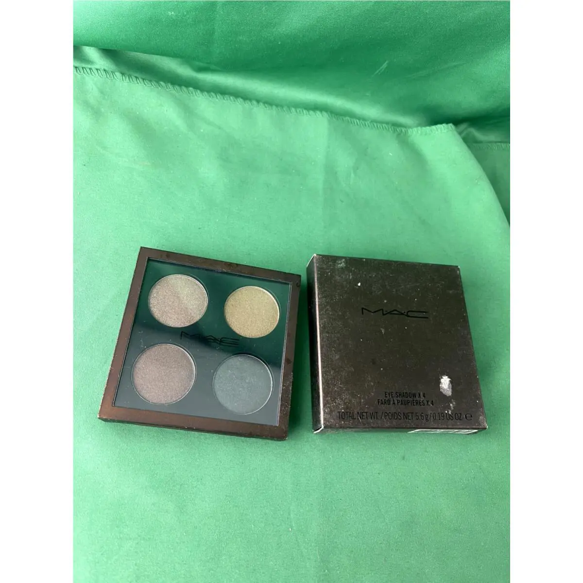 Mac Quad Eyeshadow Bare MY Soul 5.6g/0.19oz - Rare
