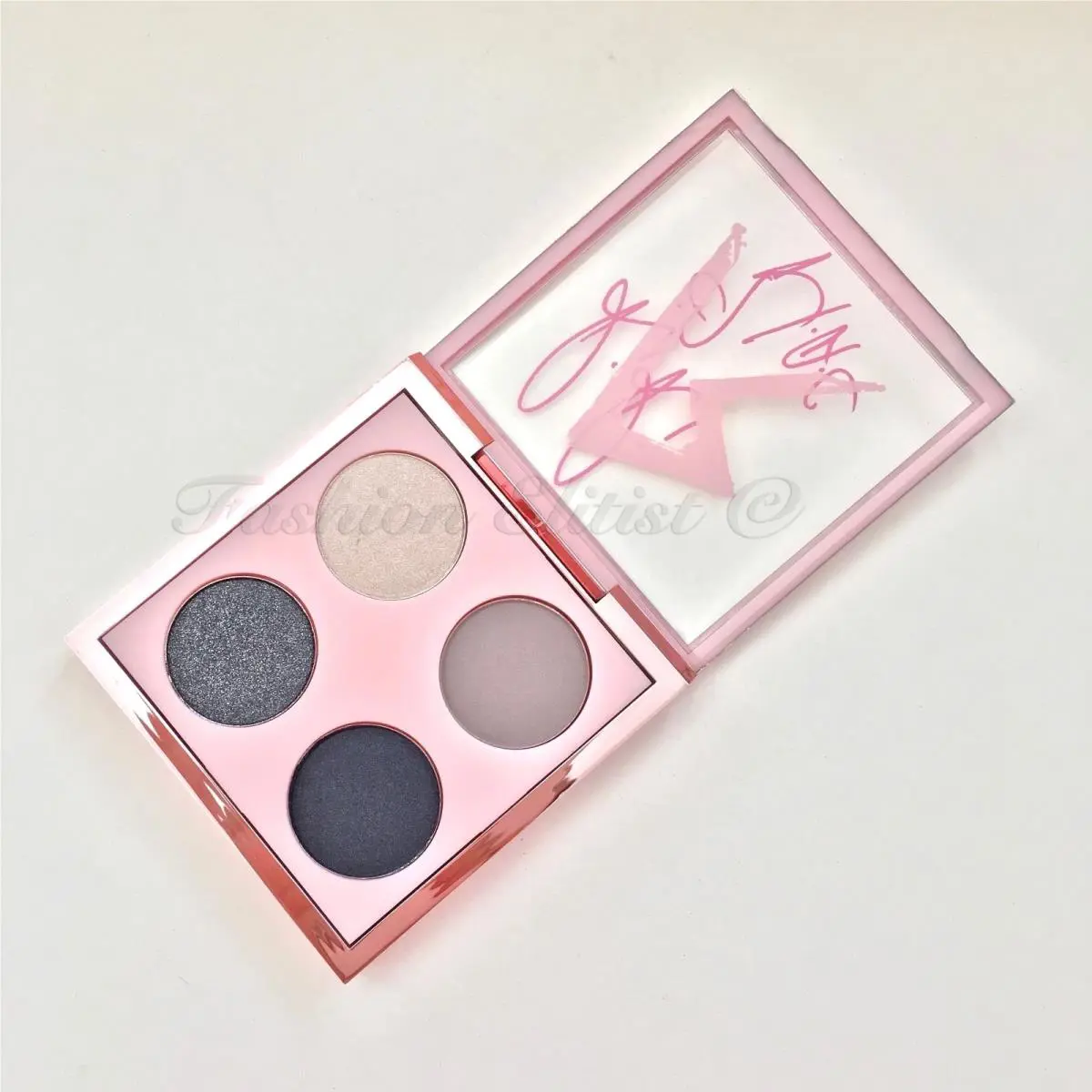 Mac Riri Hearts `smoked Cocoa` Eye Shadow Quad Ltd ED Rare