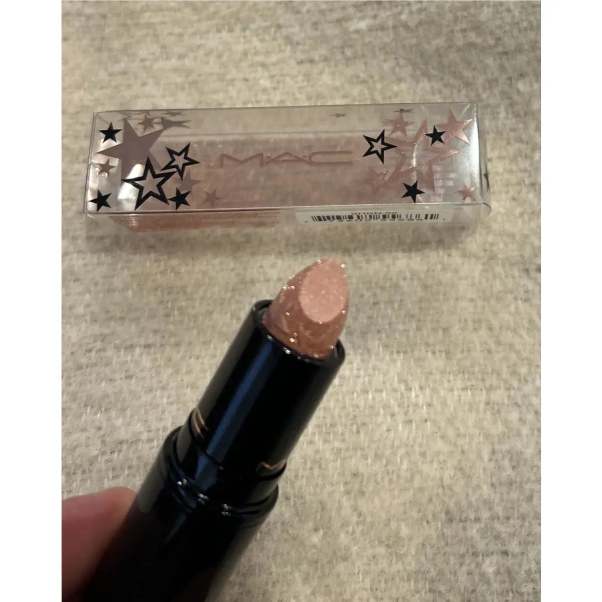 Mac Cosmetics Kiss of Stars Lipstick Full Size - Gold Star