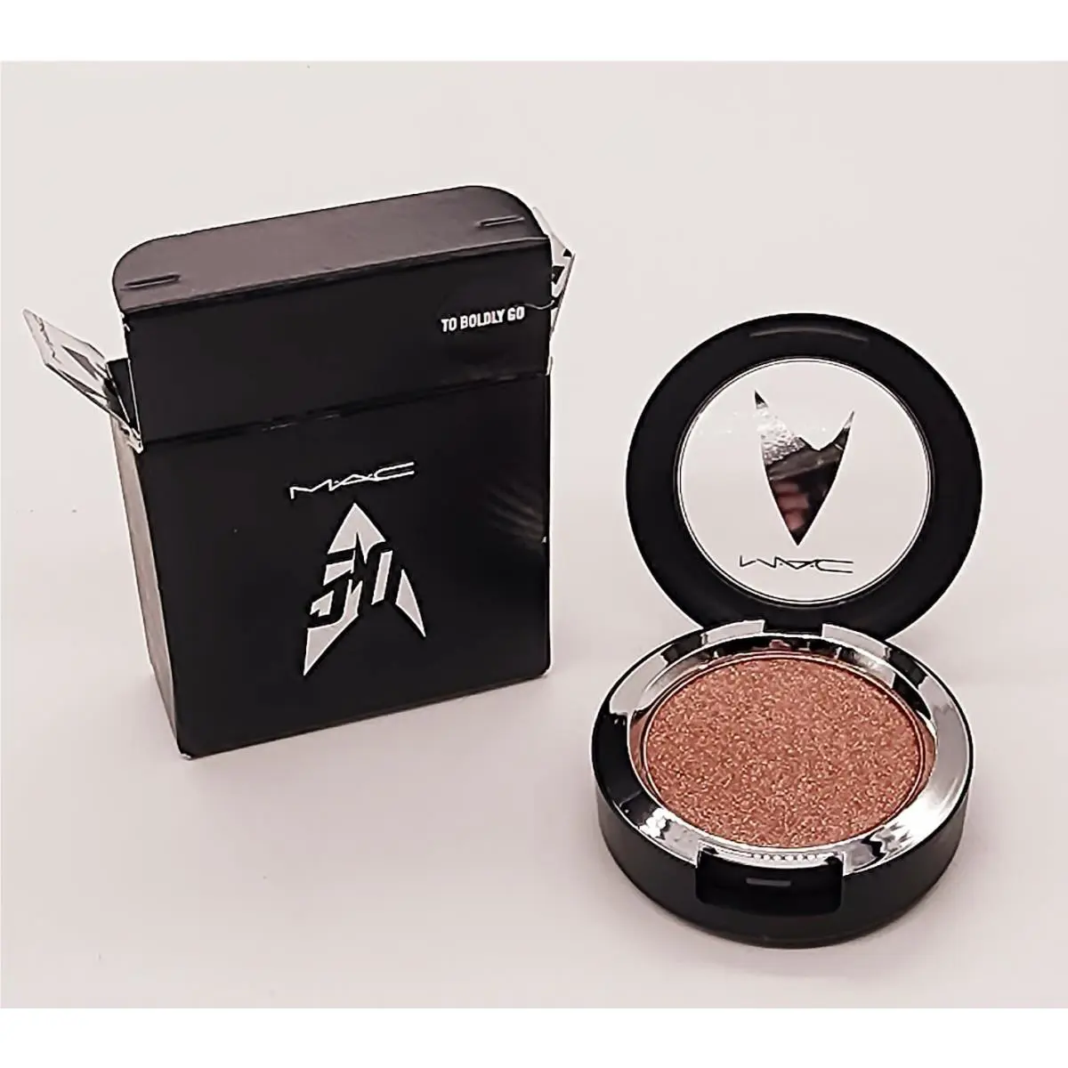 Mac Cosmetics Pressed Pigment Eye Shadow - To Boldly Go