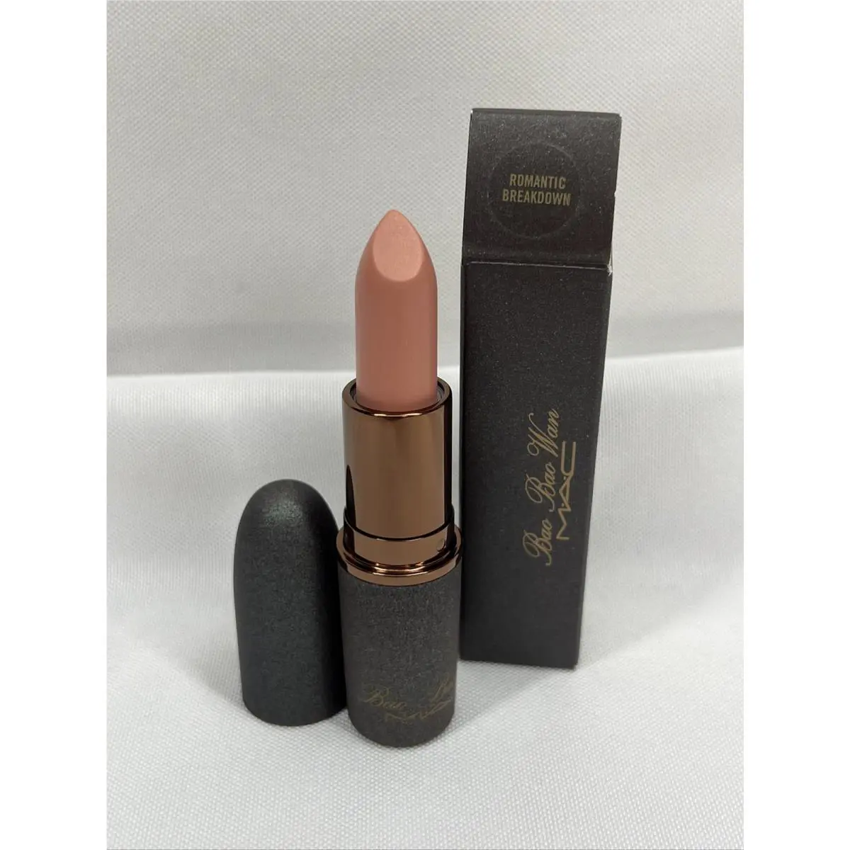 Mac Romantic Breakdown Bao Bao Wan Collection Lipstick