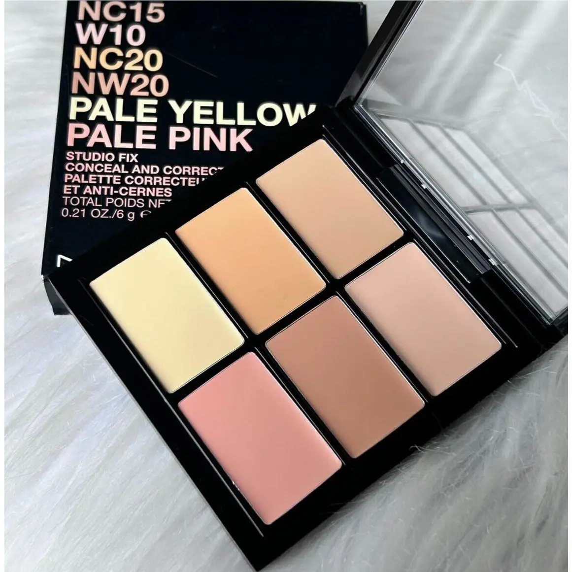 Mac Studio Fix Conceal and Correct Palette Light Full Size 0.21 Oz/6 g