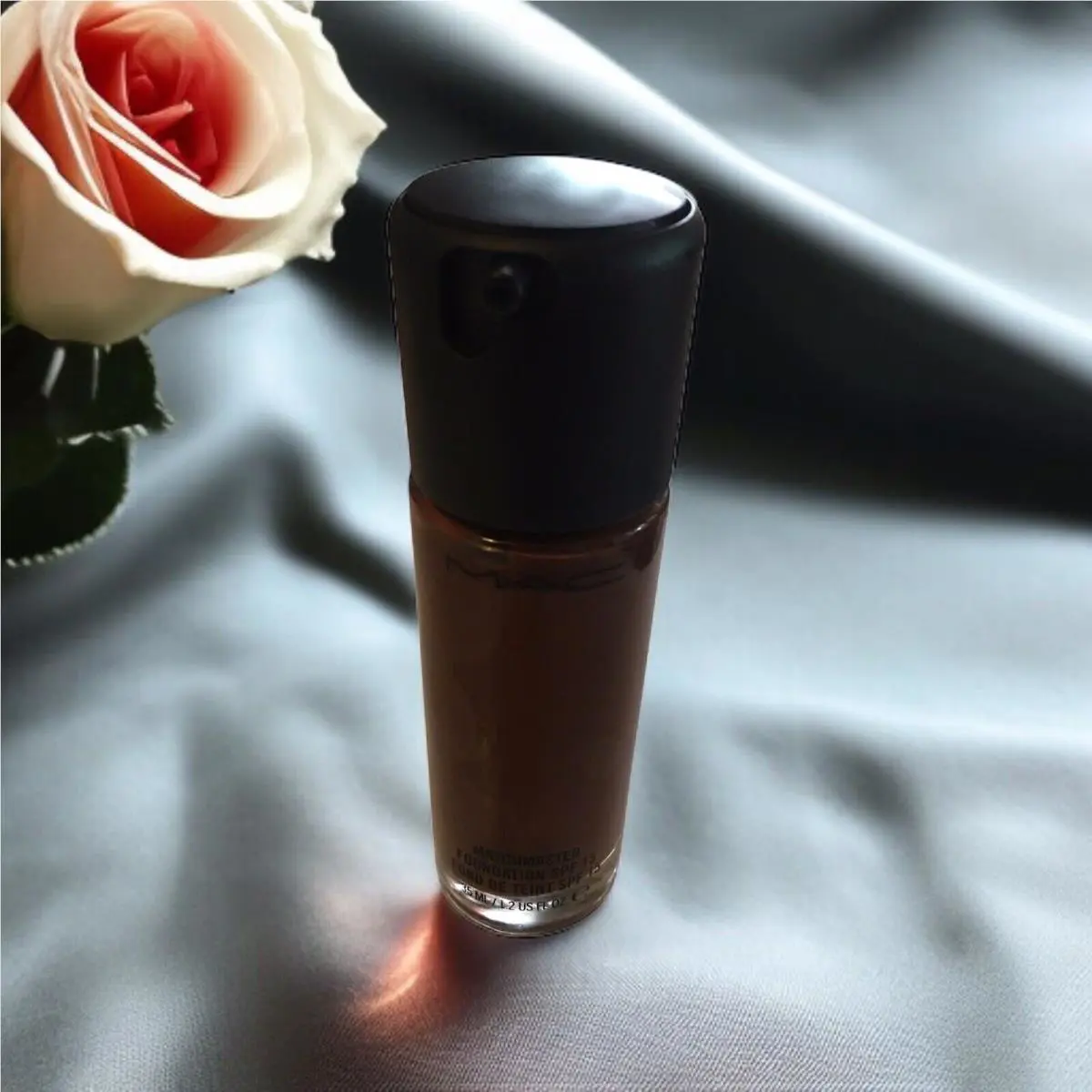 Mac Matchmaster Spf 15 Foundation Shade 9.5 - 35ml/ 1.2 Fl. Oz. Full Size Boxed