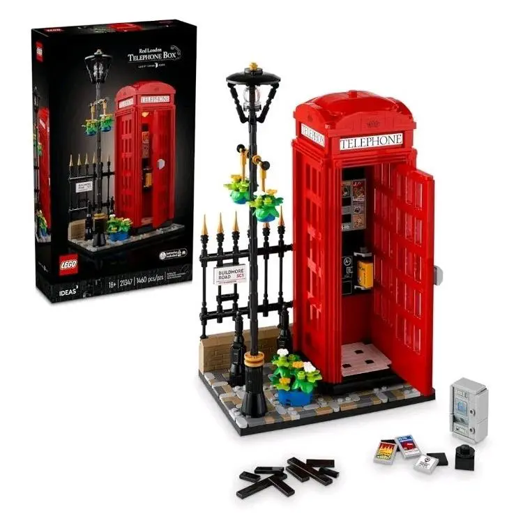 Lego Ideas Red London Telephone Box 21347 US in Hand