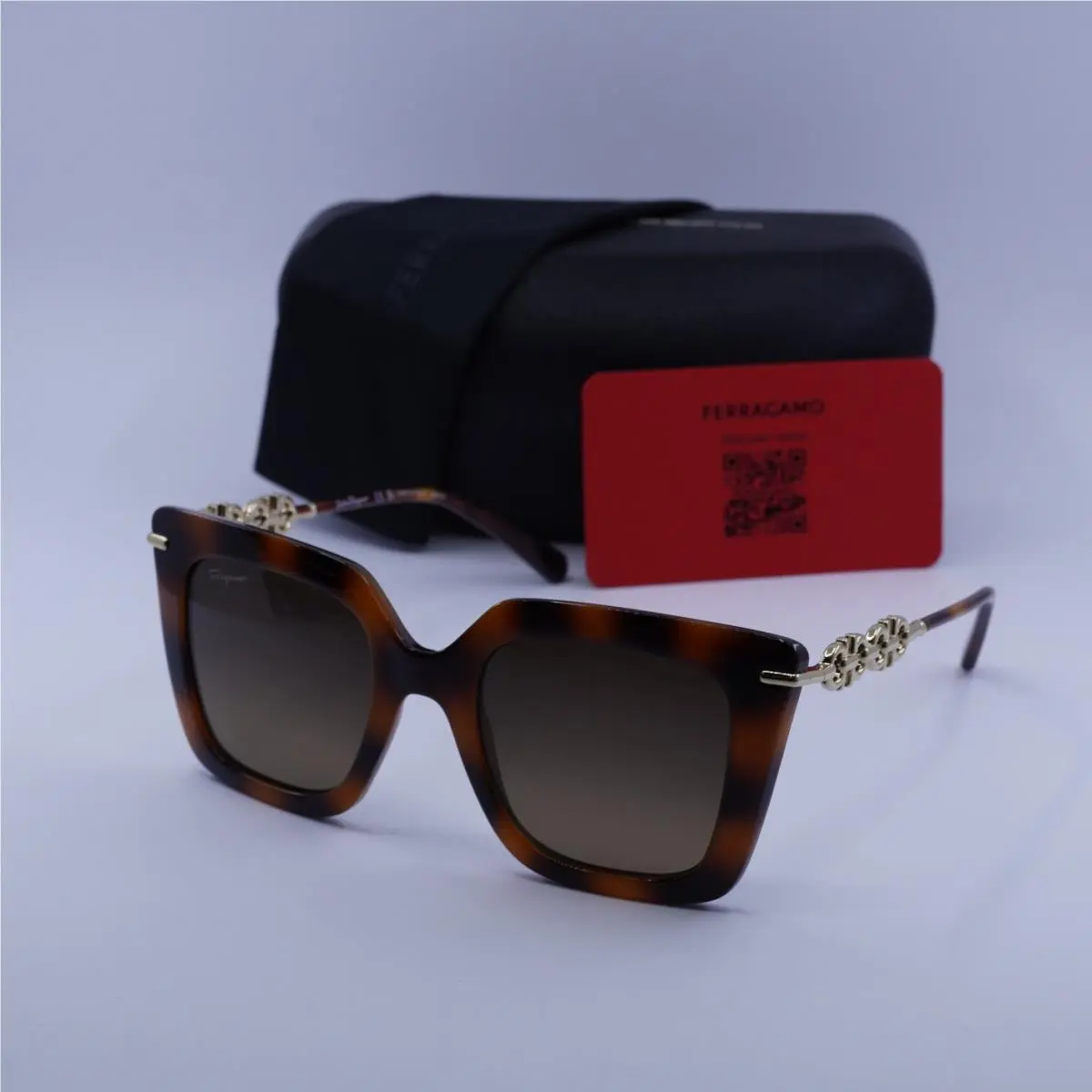 Salvatore Ferragamo SF1041S 238 Havana Frame Brown Gradient