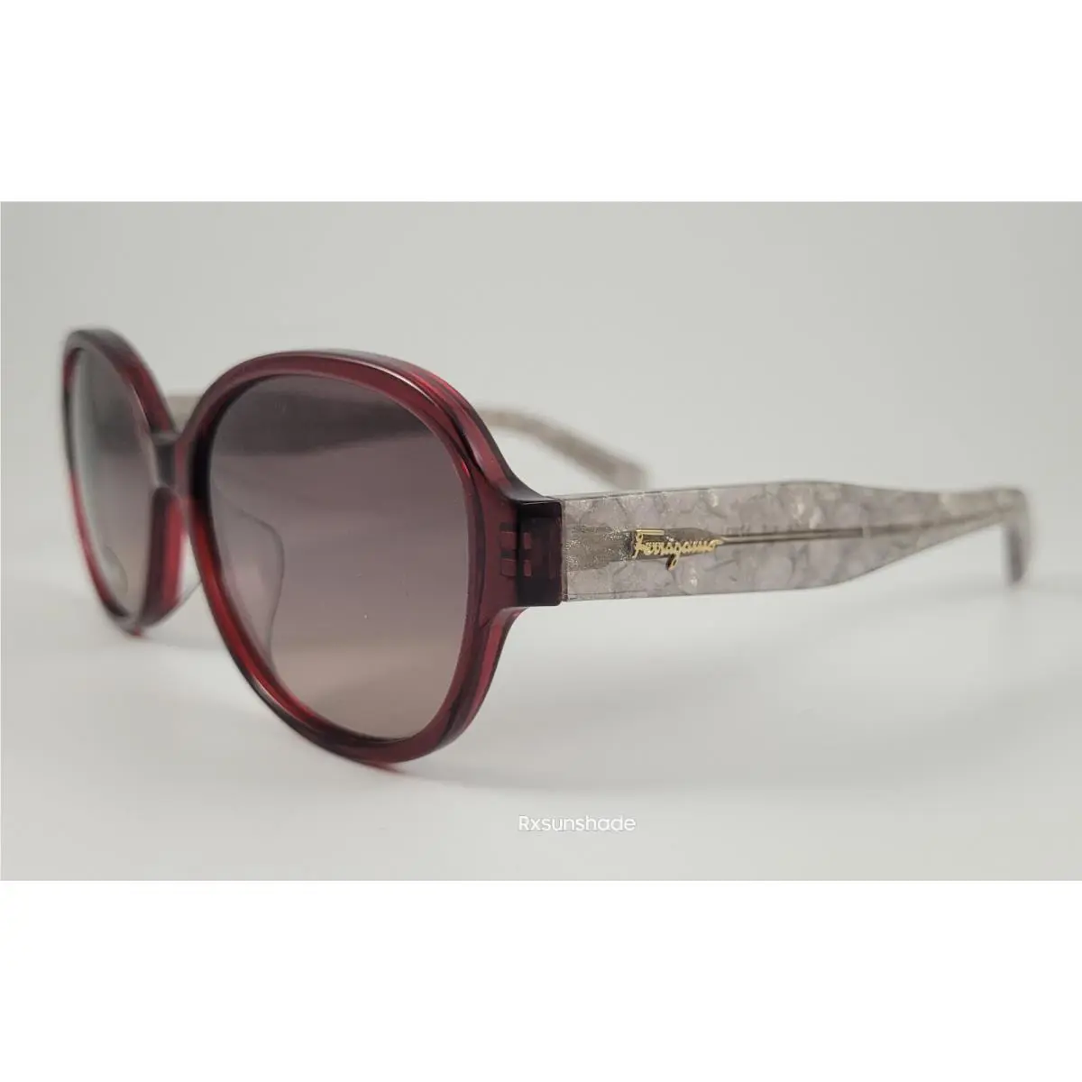 Salvatore Ferragamo Sunglasses SF885SA Color 613 Red Size 57 Round Women`s