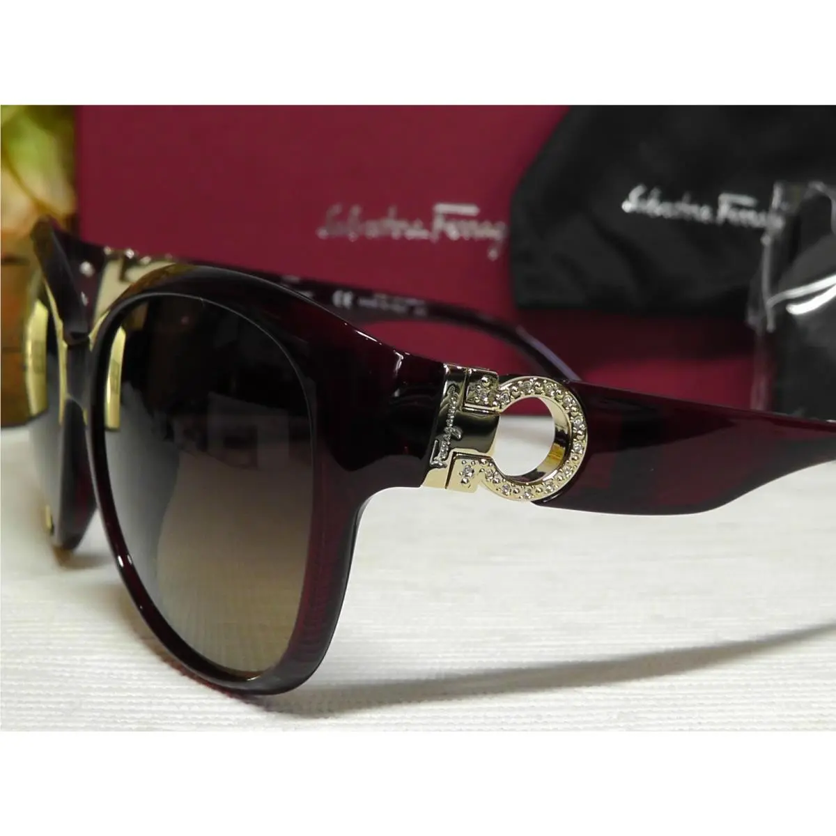 Salvatore Ferragamo SF851SRK Round Burgundy/crystals/goldtone Frame Sunglases