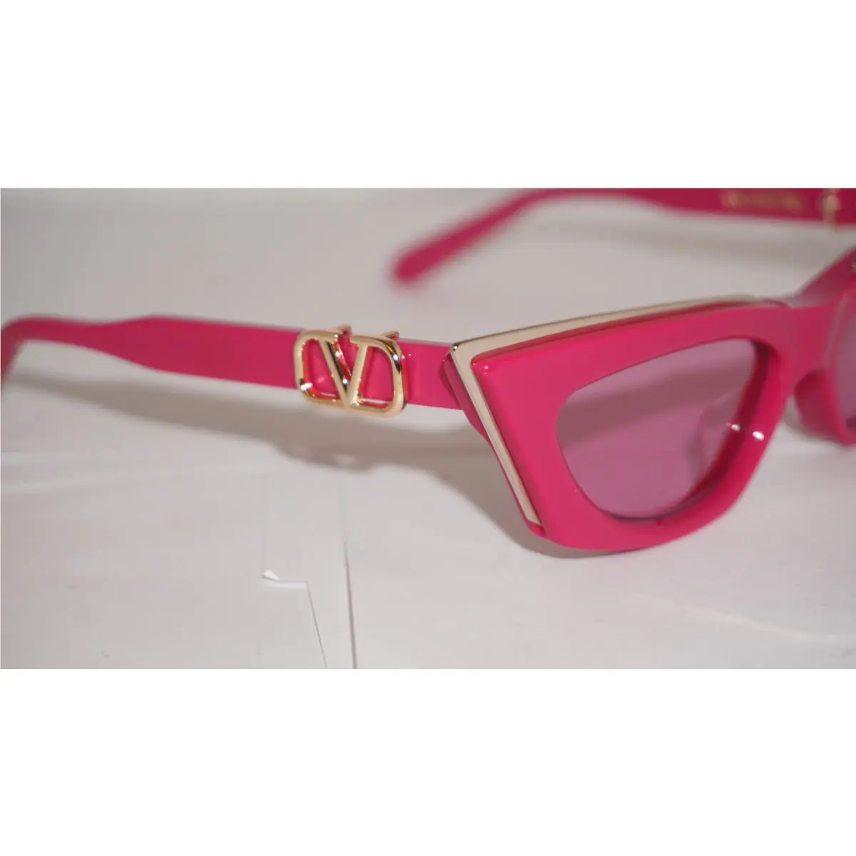 Valentino Sunglasses V-goldcut Cateye Pink Gold Pink VLS-113C55 55 17 142