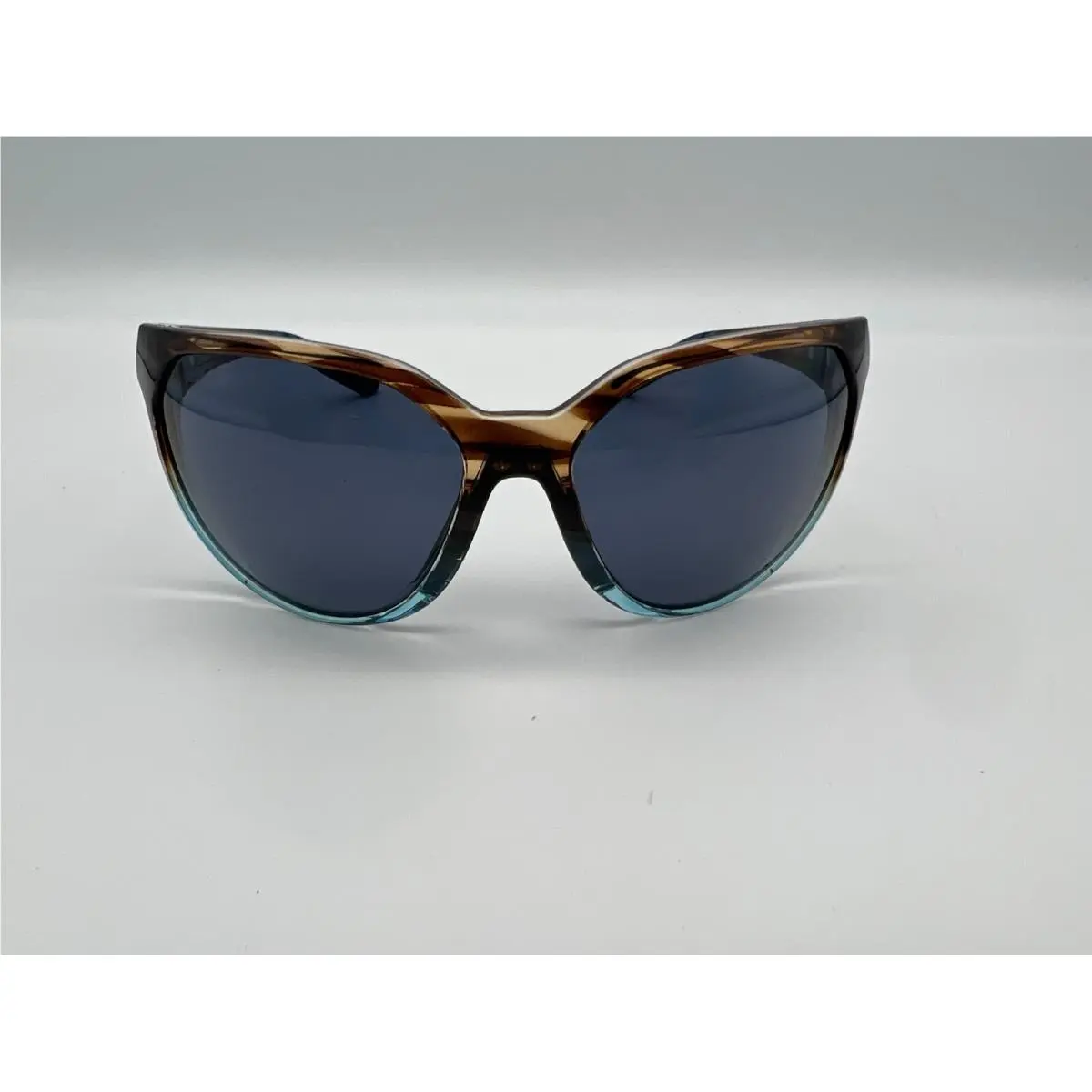 Mayfly Polarized Sunglasses Wahoo / Gray 580P by Costa Del Mar