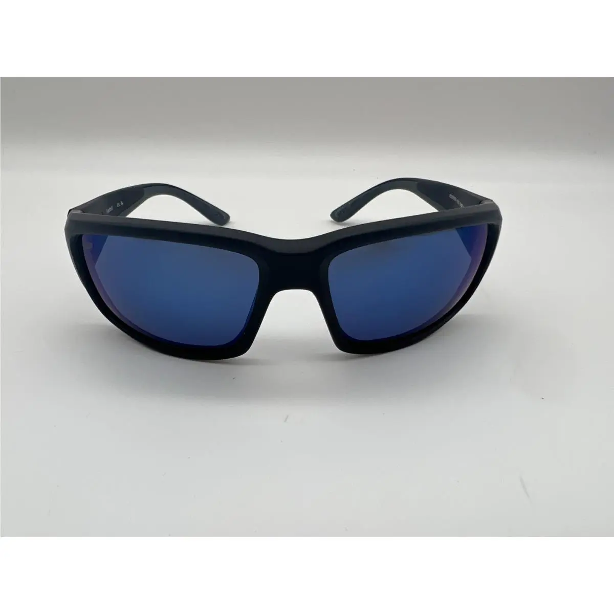 Costa Del Mar Fantail Polarized Sunglasses Matte Black / Blue Mirror 580P