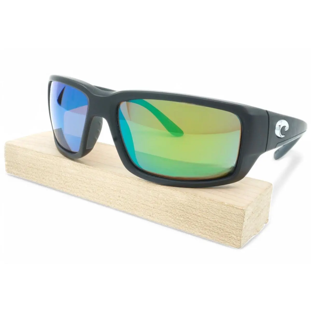 6S9006-39 Unisex Costa Fantail Polarized Sunglasses - Frame: Black, Lens: Green