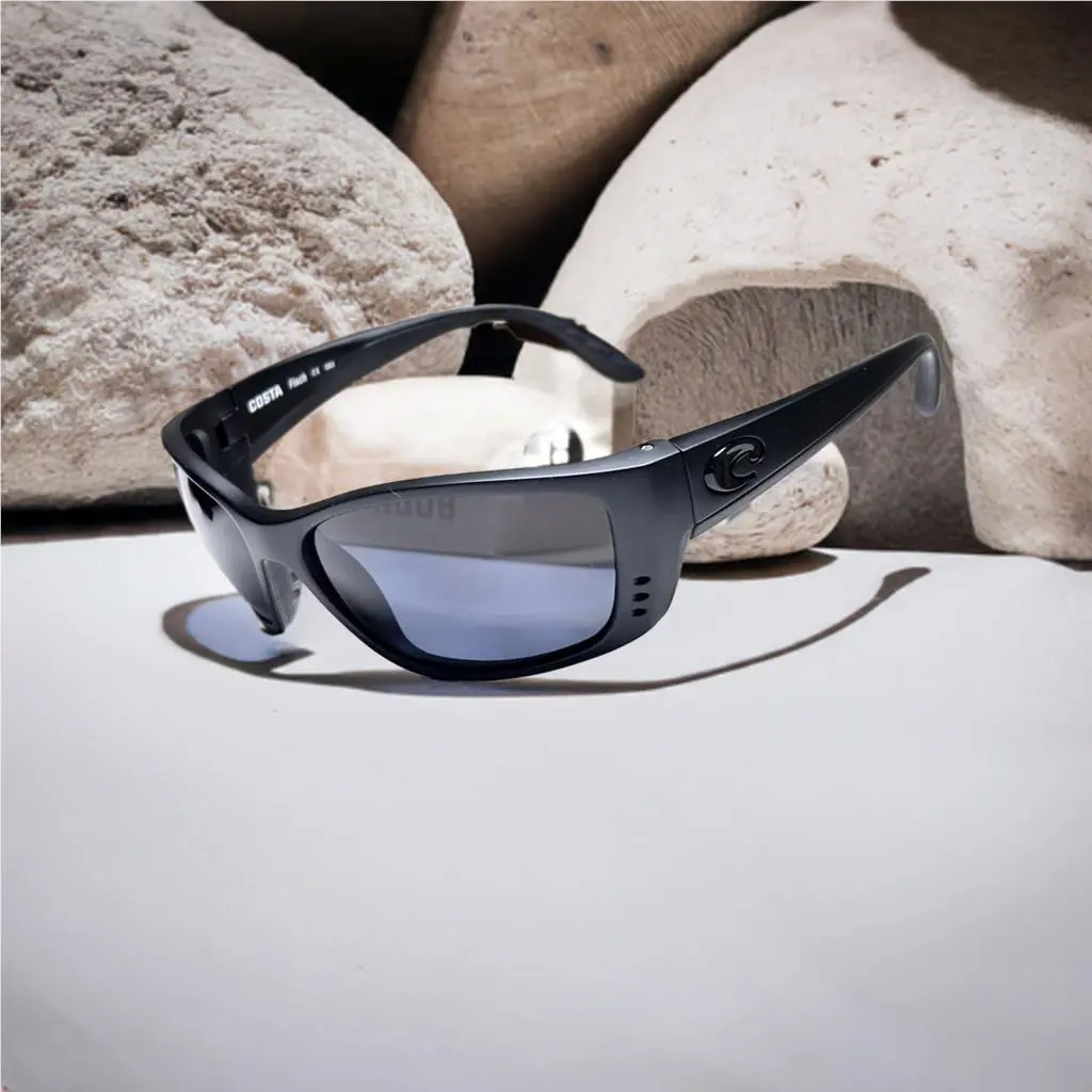 Costa Del Mar Fisch Blackout Frame Gray 580P Plastic Polarized Lens Sunglasses