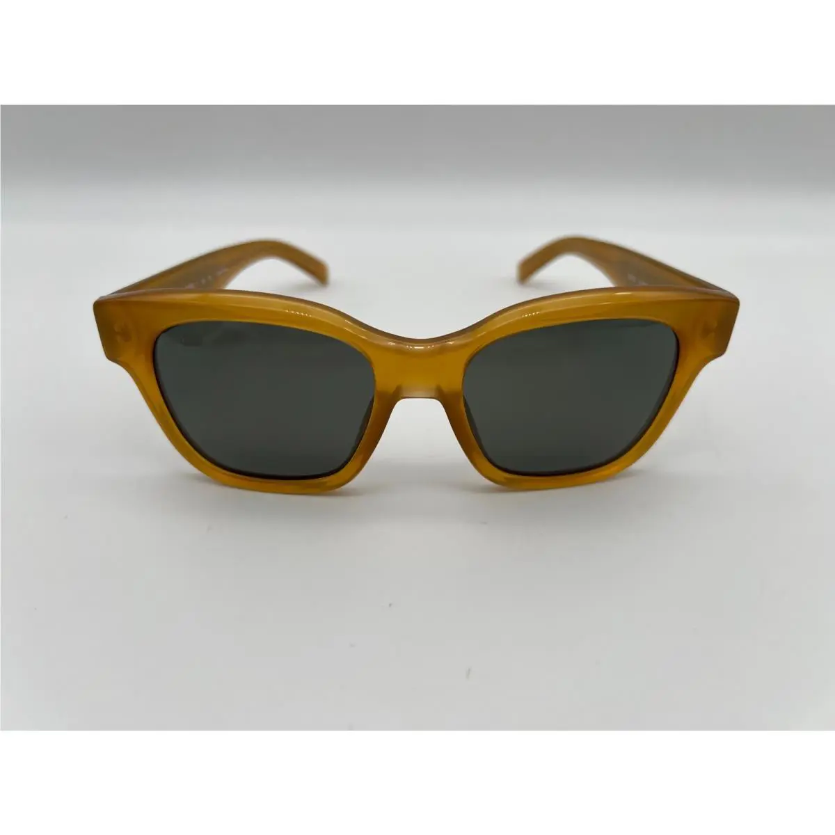 Costa Del Mar Nusa Polarized Sunglasses Sun Ray / Gray Glass 580G
