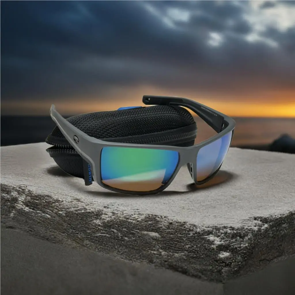 Costa Del Mar Reefton Pro Sunglasses Gray Frame Green Mirror 580G Glass Lens