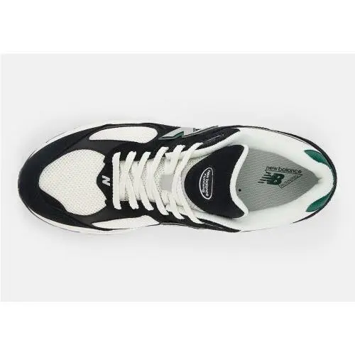 New Balance shoes - New Balance 2002R - M2002RRA - Black with Green 6