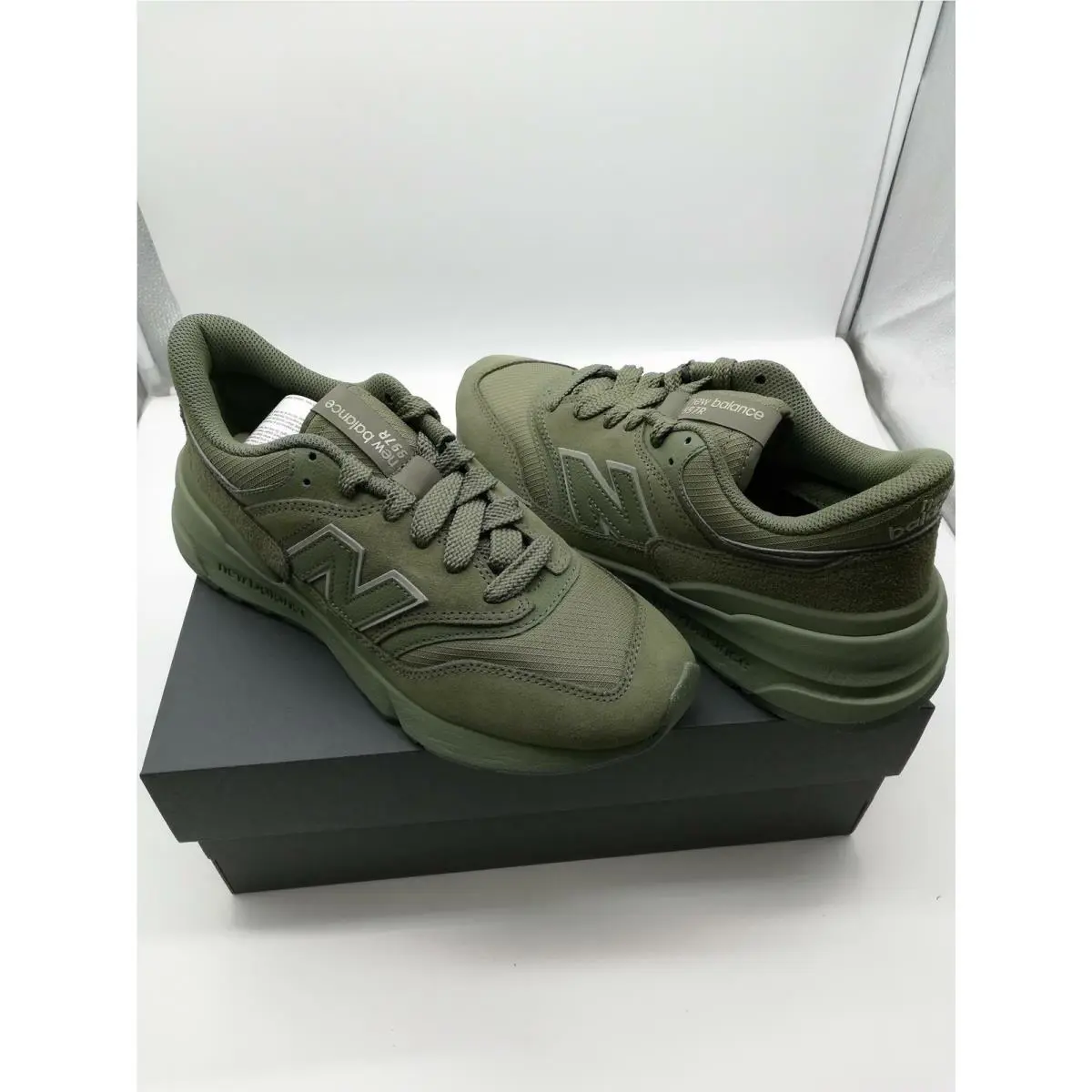 New Balance shoes (UPC: 197966377571) 0
