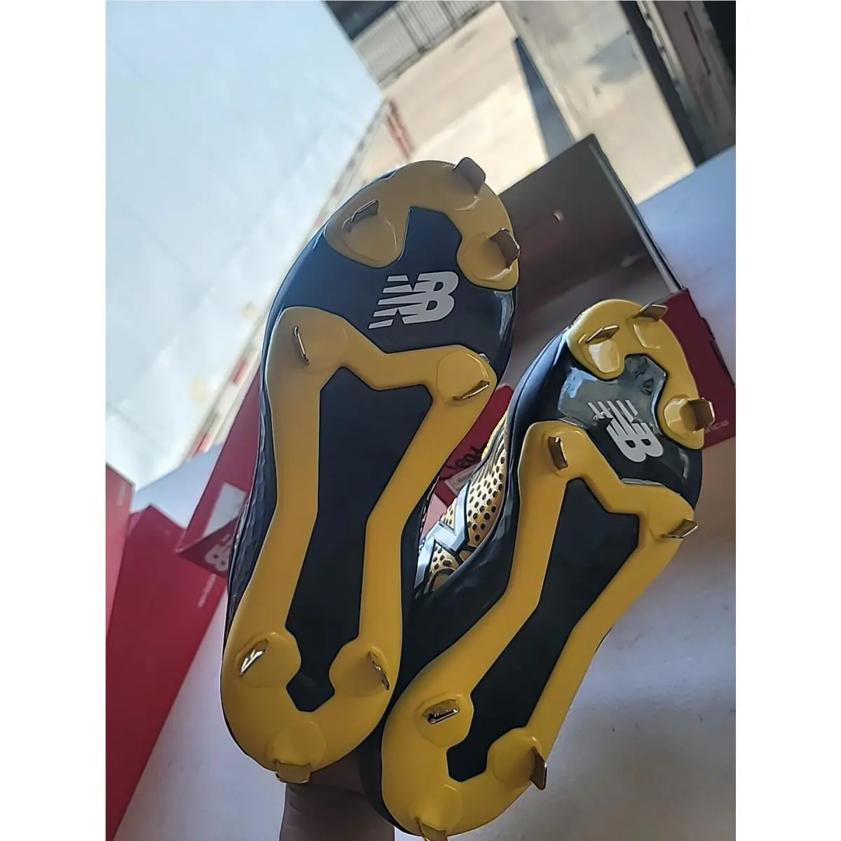 New Balance shoes - New Balance 300 - L300BY5 - Yellow and black 0
