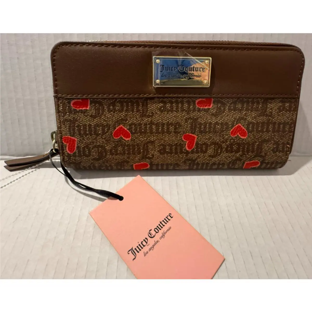Juicy Couture Signature Heart Status Chestnut Valentines Large Zip Around Wallet