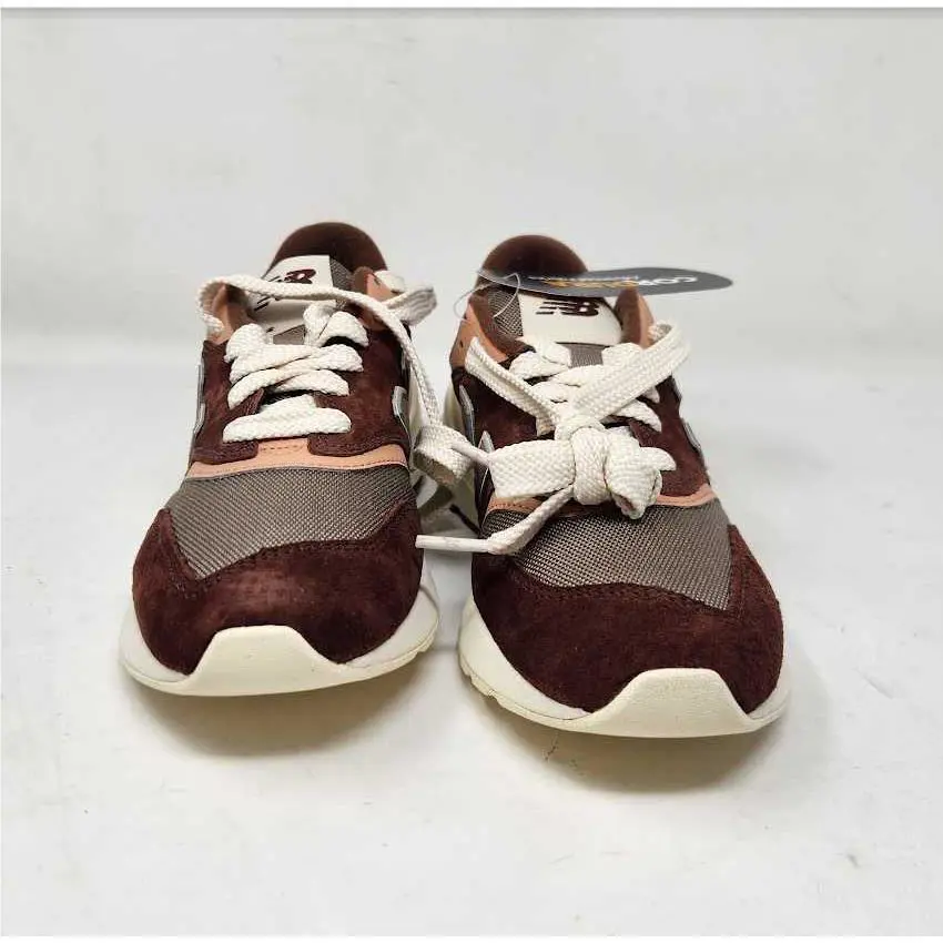 New Balance shoes - Brown 4