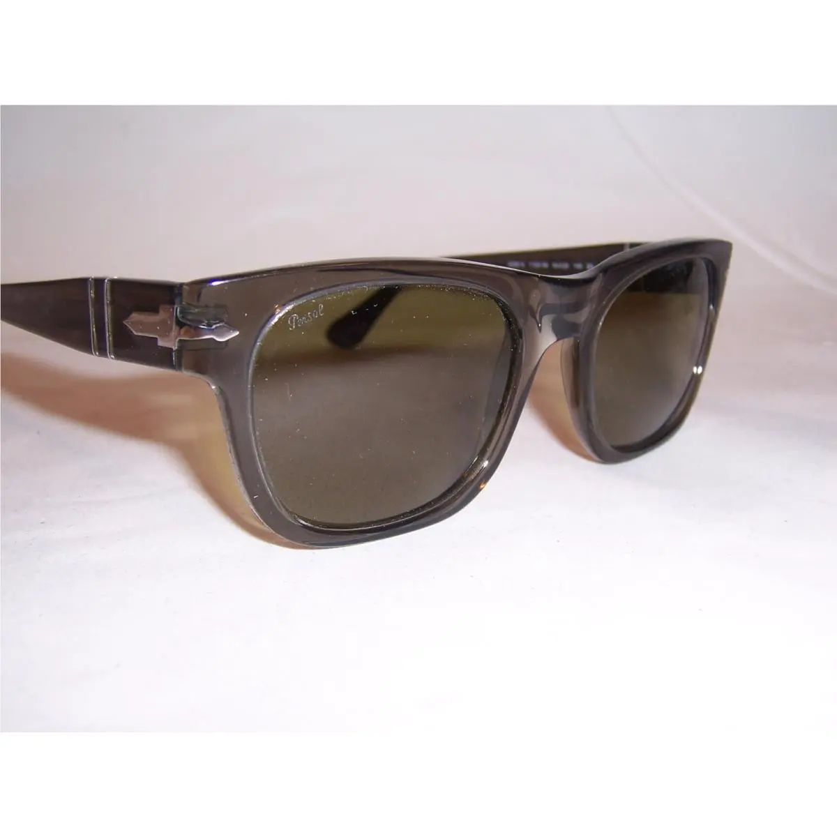 Persol Sunglasses PO 3269/S 11034E Opal Smoke/green 54mm 3269