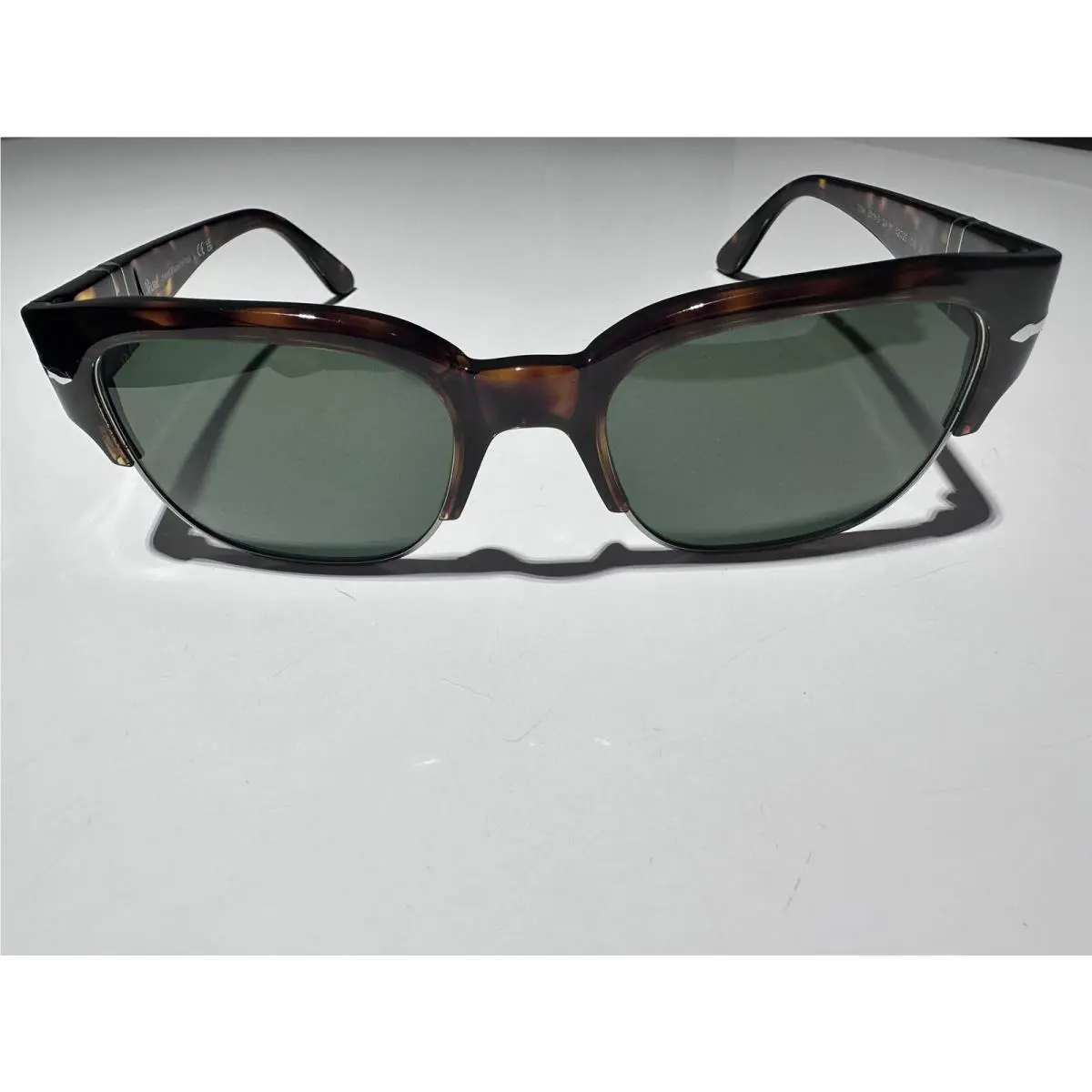 Persol 3319-S Tom Pillow Men’s Sunglasses 55mm Havana/green Solid