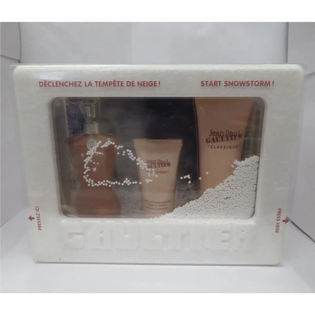 Jean Paul Gaultier Classique Set: Eau De Toilette Spray + Body Lotion+shower Gel