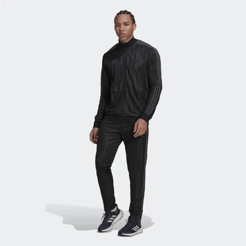 Adidas clothing - Black 11