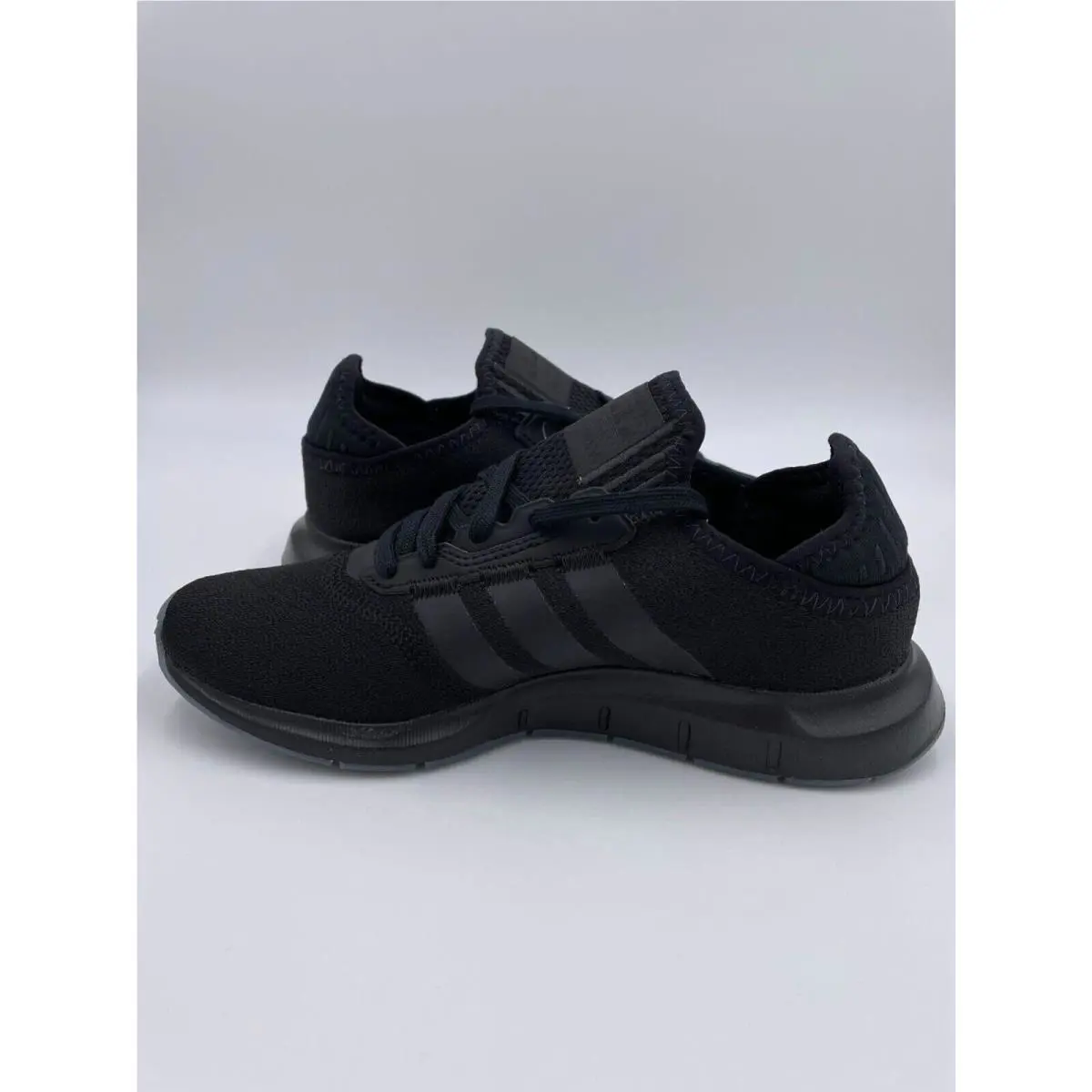 Adidas shoes - adidas Swift Run - Swift Run - Black 0
