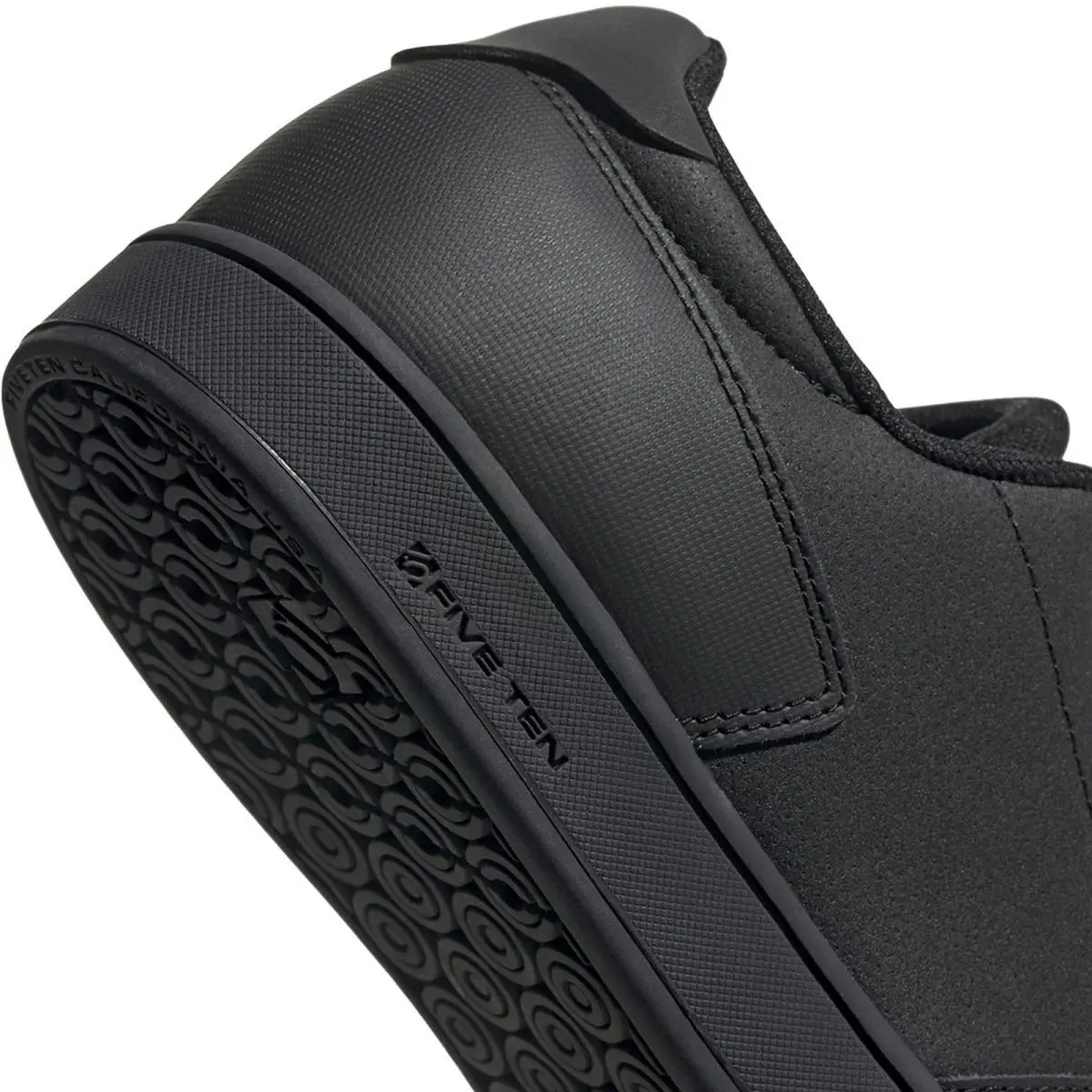 Adidas shoes - Black 3