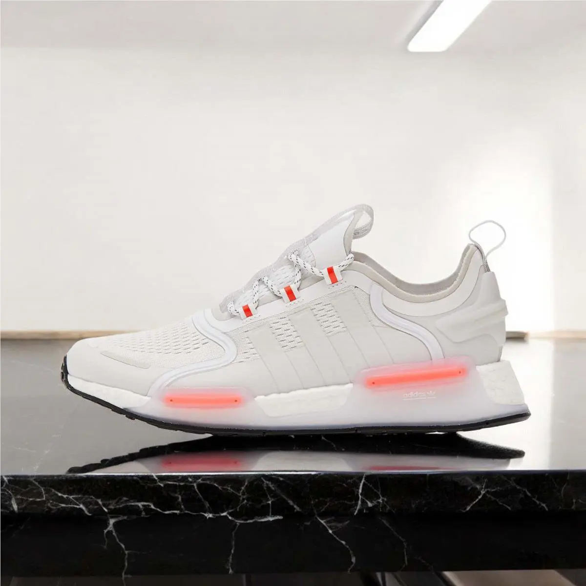 GX2089 Mens Adidas NMD_V3