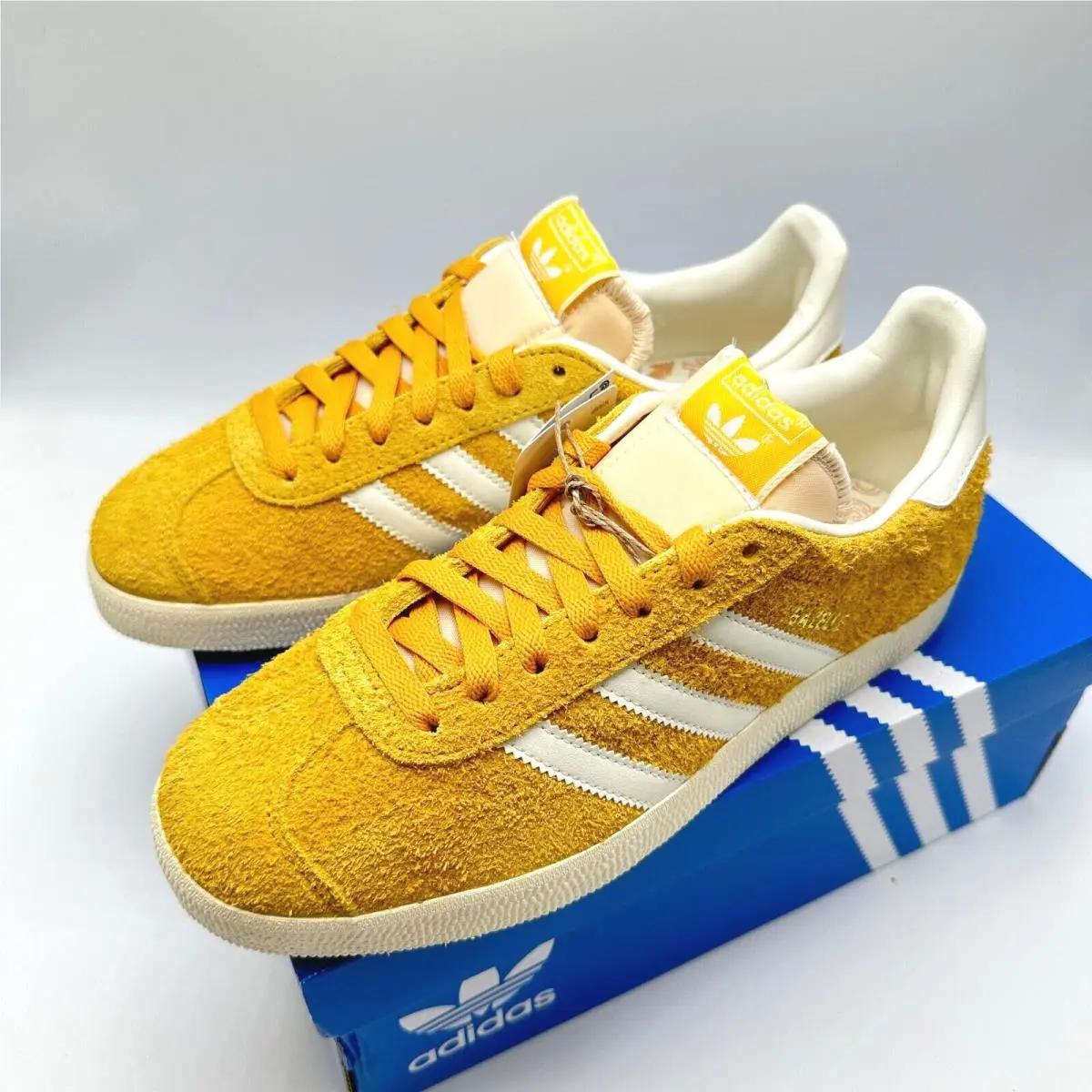 Adidas shoes - adidas Gazelle - Gazelle - IF9654 - Preloved Yellow/Off White/Cream White 6