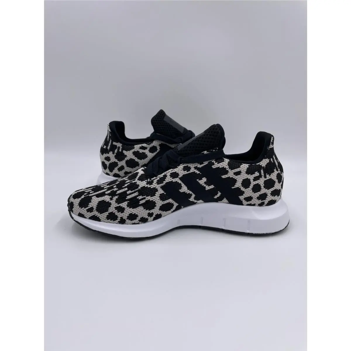 Adidas shoes - adidas Swift Run - Swift Run - Multicolor 8