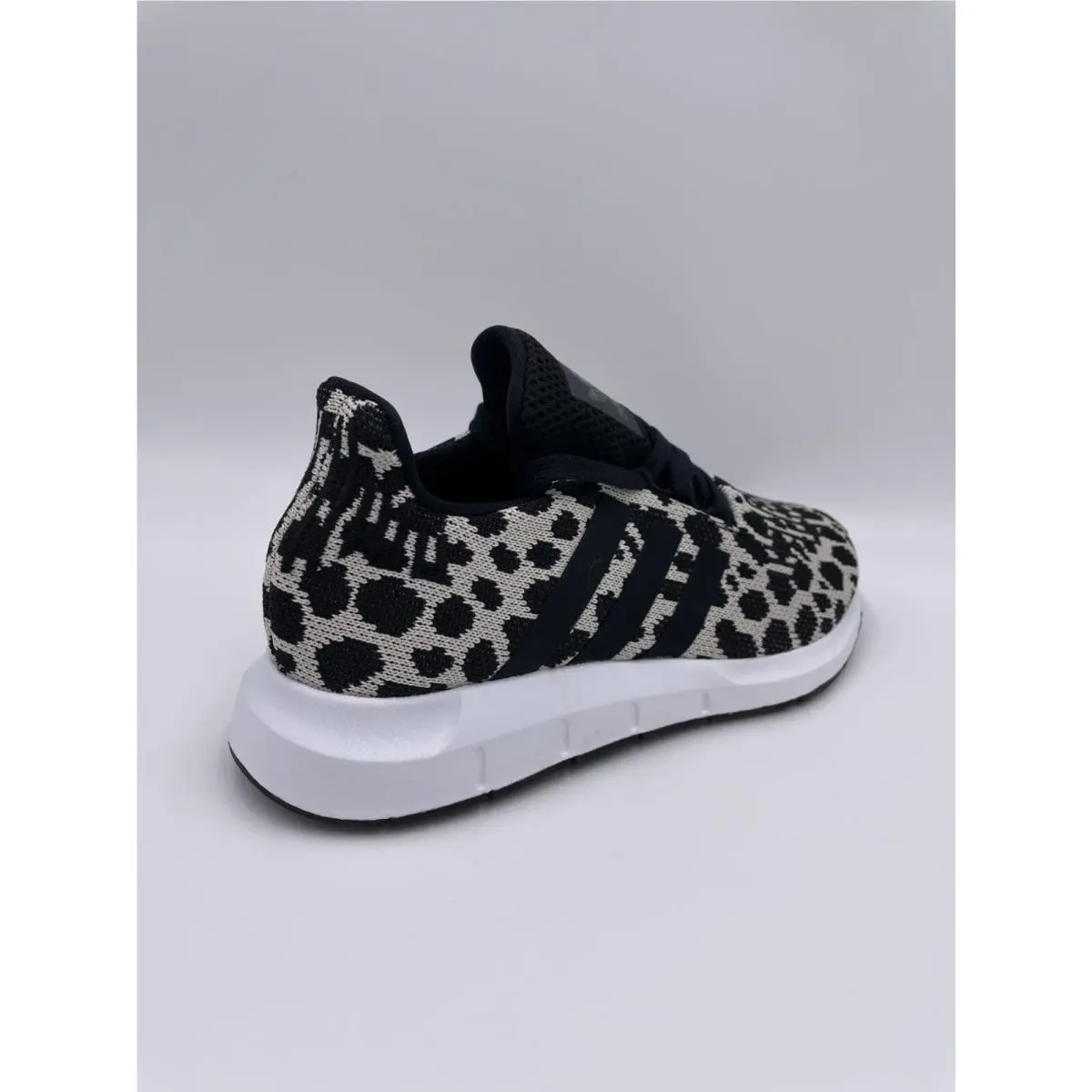Adidas shoes - adidas Swift Run - Swift Run - Multicolor 14