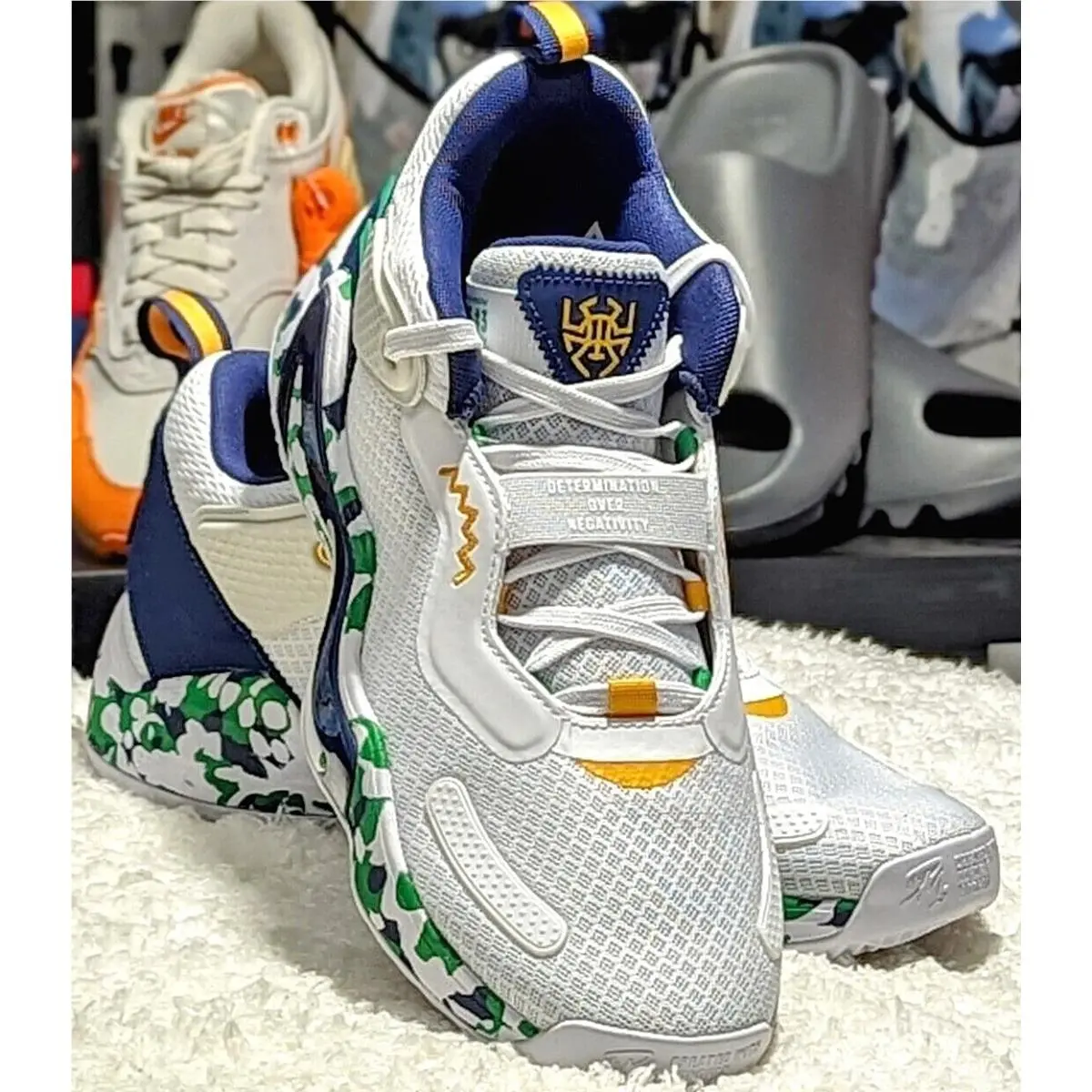 Adidas shoes - adidas D.O.N. Issue - Issue - H67722 - Multicolor 15