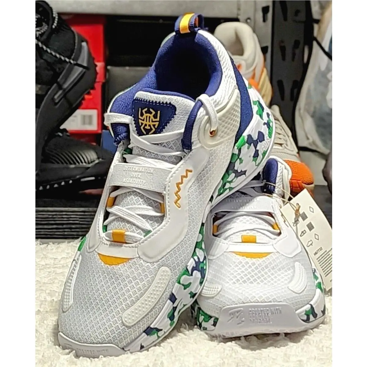 Adidas shoes - adidas D.O.N. Issue - Issue - H67722 - Multicolor 20