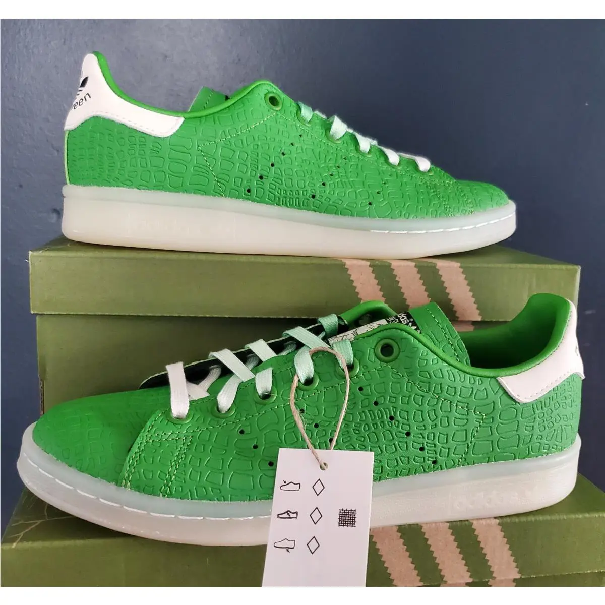 Adidas shoes - ADIDAS X TOY STORY - TOY STORY - Green/Pantone/Core Black 3