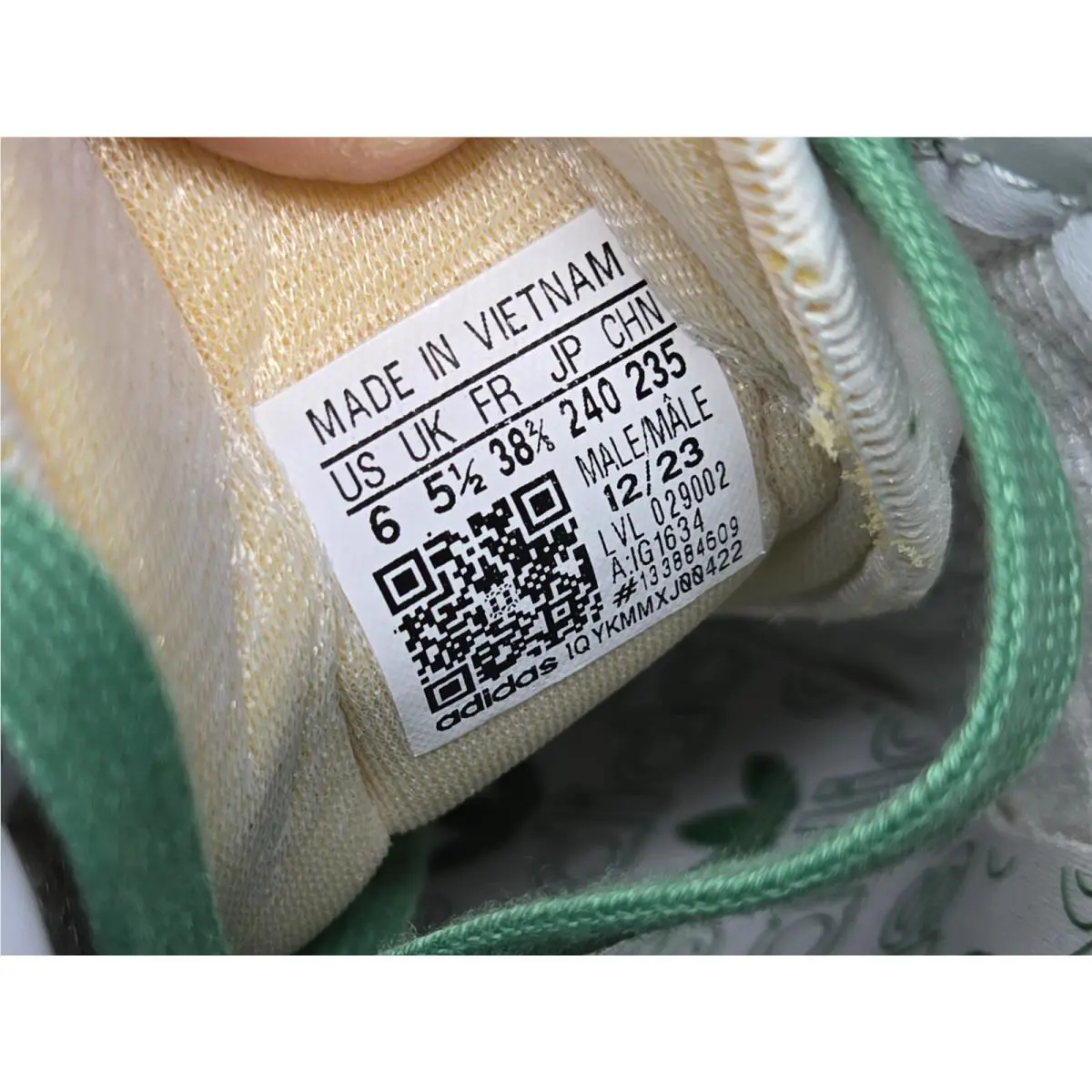 Adidas shoes - adidas Gazelle - Gazelle - IG1634 - Green 16