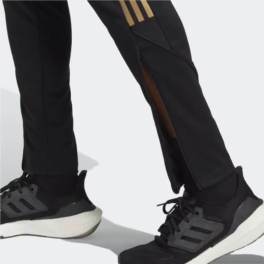 Adidas clothing - HR7277 HR7276 - HR7277 HR7276 - Black / Reflective Gold 24