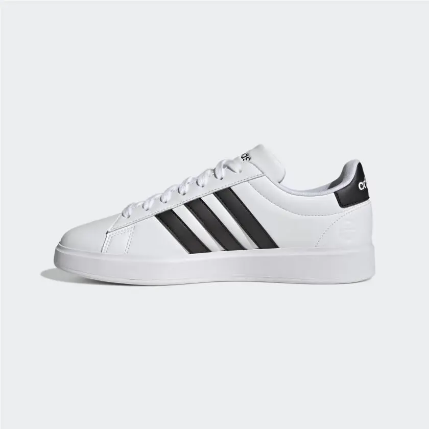 Adidas shoes - White 15
