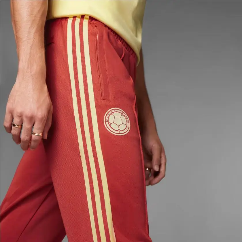 Adidas clothing - IU2186 IU2183 - IU2186 IU2183 - Almost Yellow / Tribe Orange 28