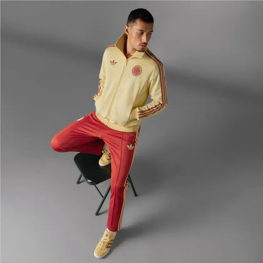 Adidas clothing - IU2186 IU2183 - IU2186 IU2183 - Almost Yellow / Tribe Orange 18