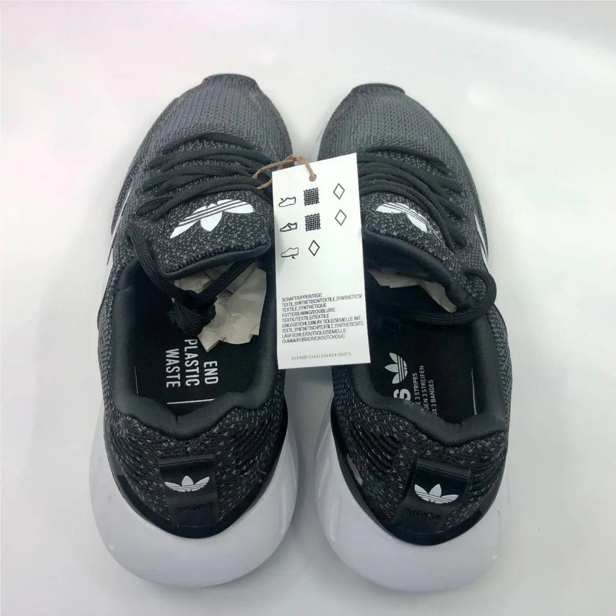 Adidas shoes - adidas Swift Run - Swift Run - LKO84 - Black 8