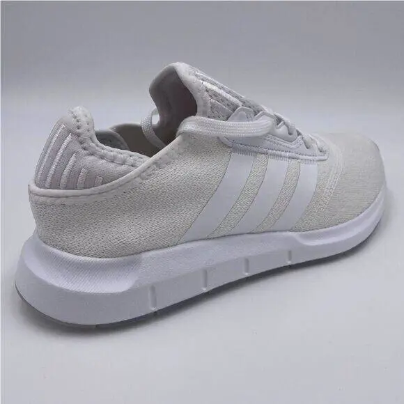 Adidas shoes - adidas Swift Run - Swift Run - White 5