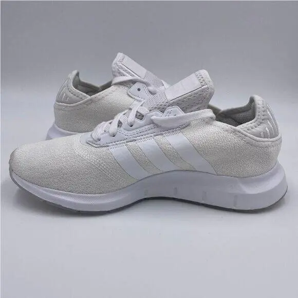 Adidas shoes - adidas Swift Run - Swift Run - White 8