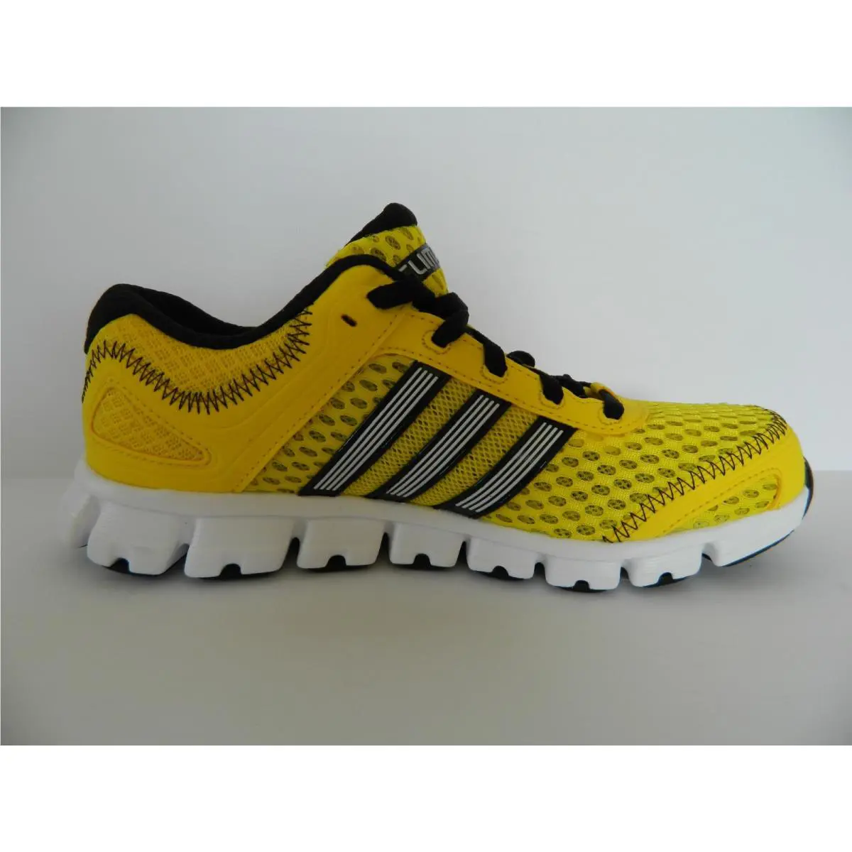 Adidas shoes - Yellow 0