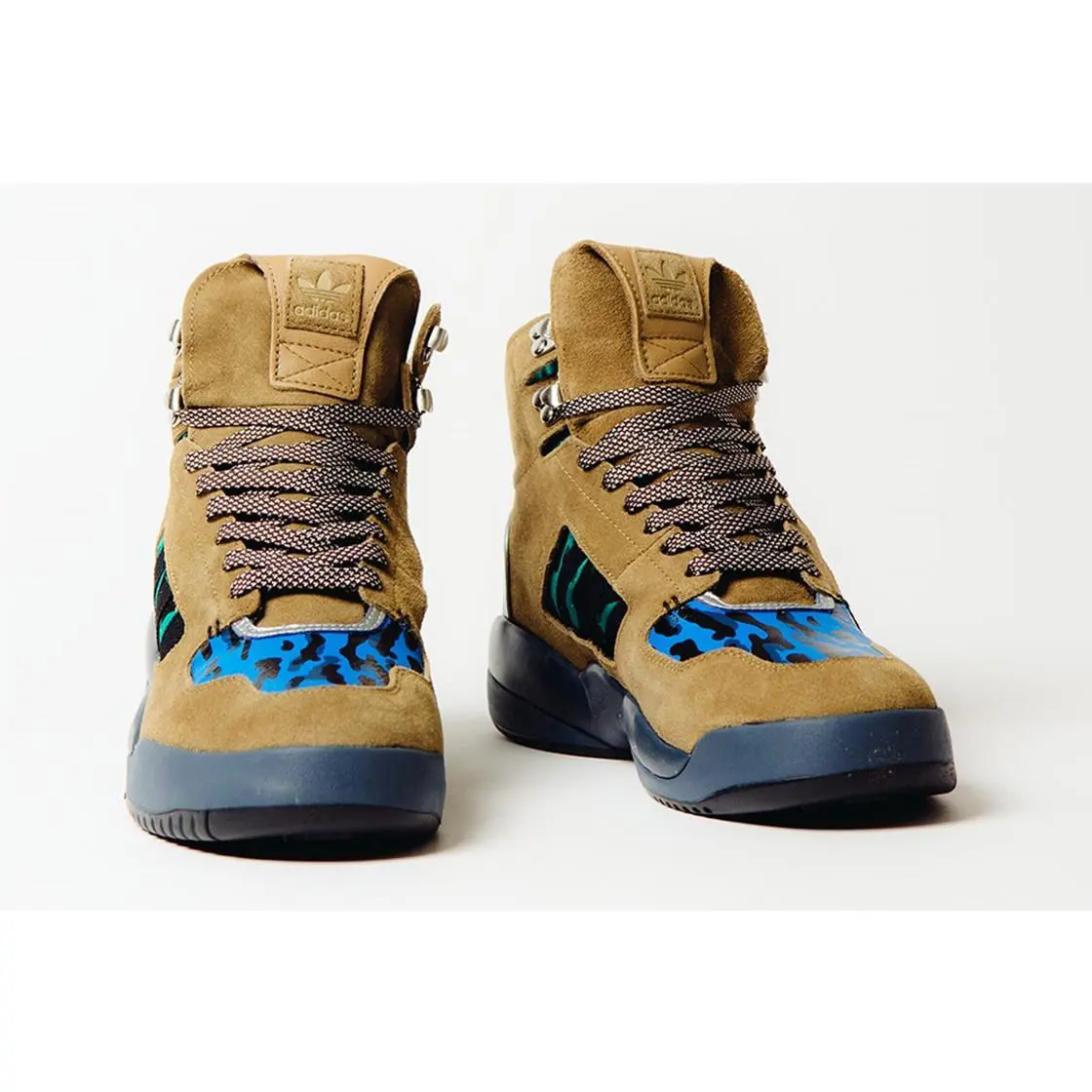 Adidas shoes - Medium Khaki/Blue/Teal 0