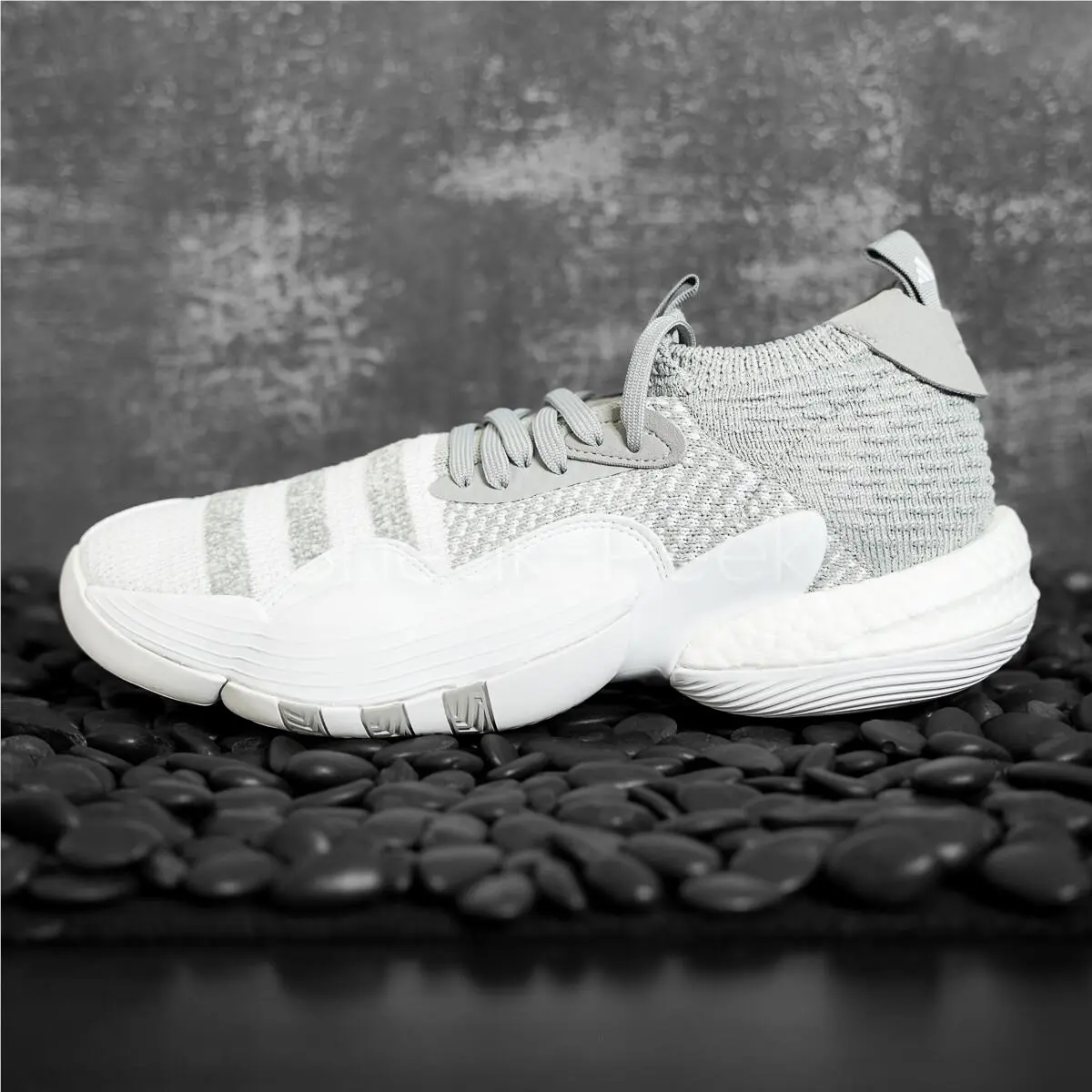 Adidas shoes - adidas Trae Young 2 - Trae Young - Gray 3