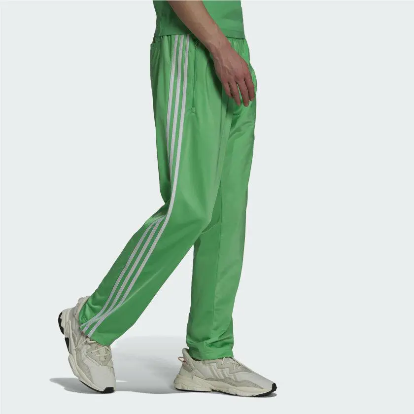 Adidas clothing - H06717 - H06717 - Semi Screaming Green 19