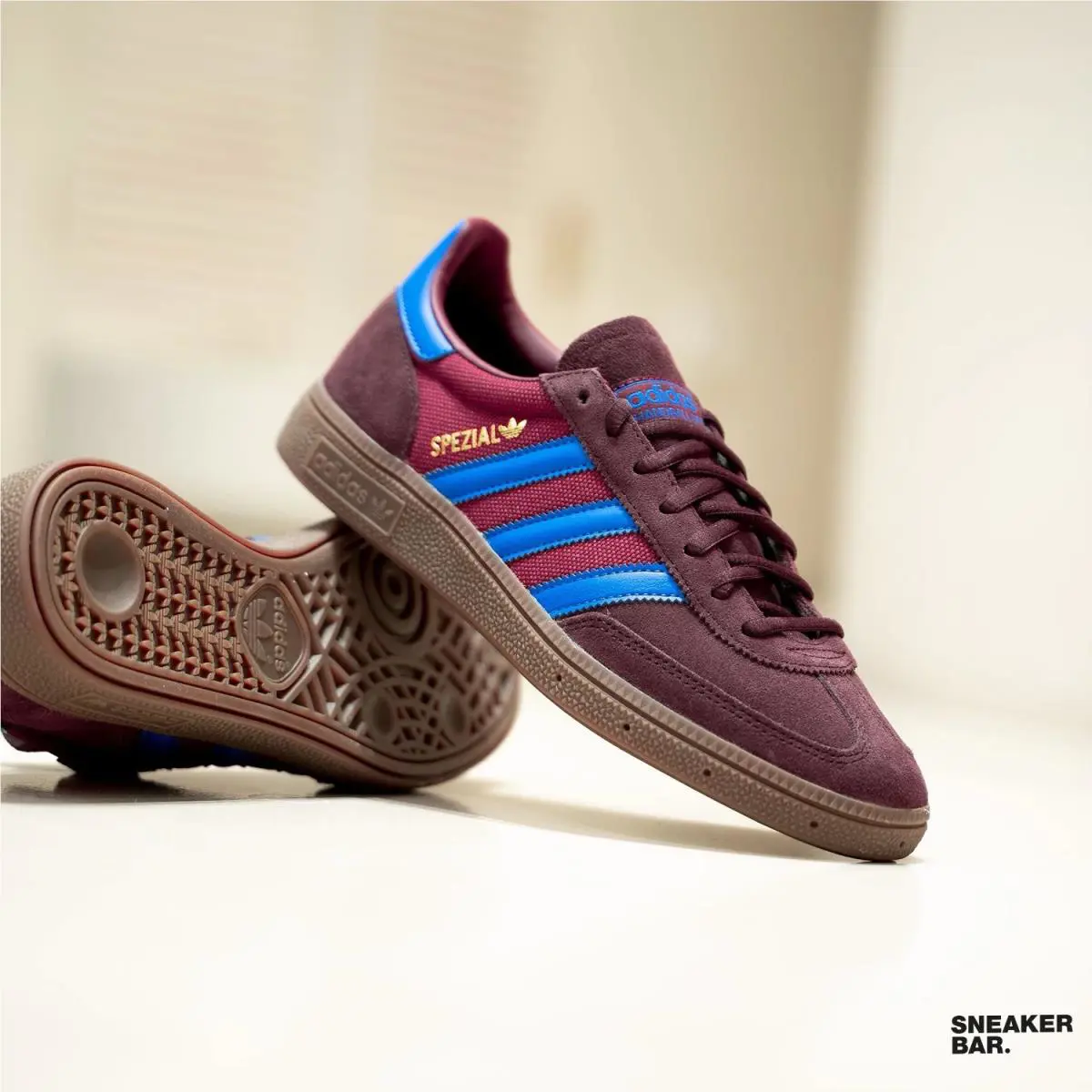 Adidas shoes - adidas Originals Handball - Originals Handball - Red 3