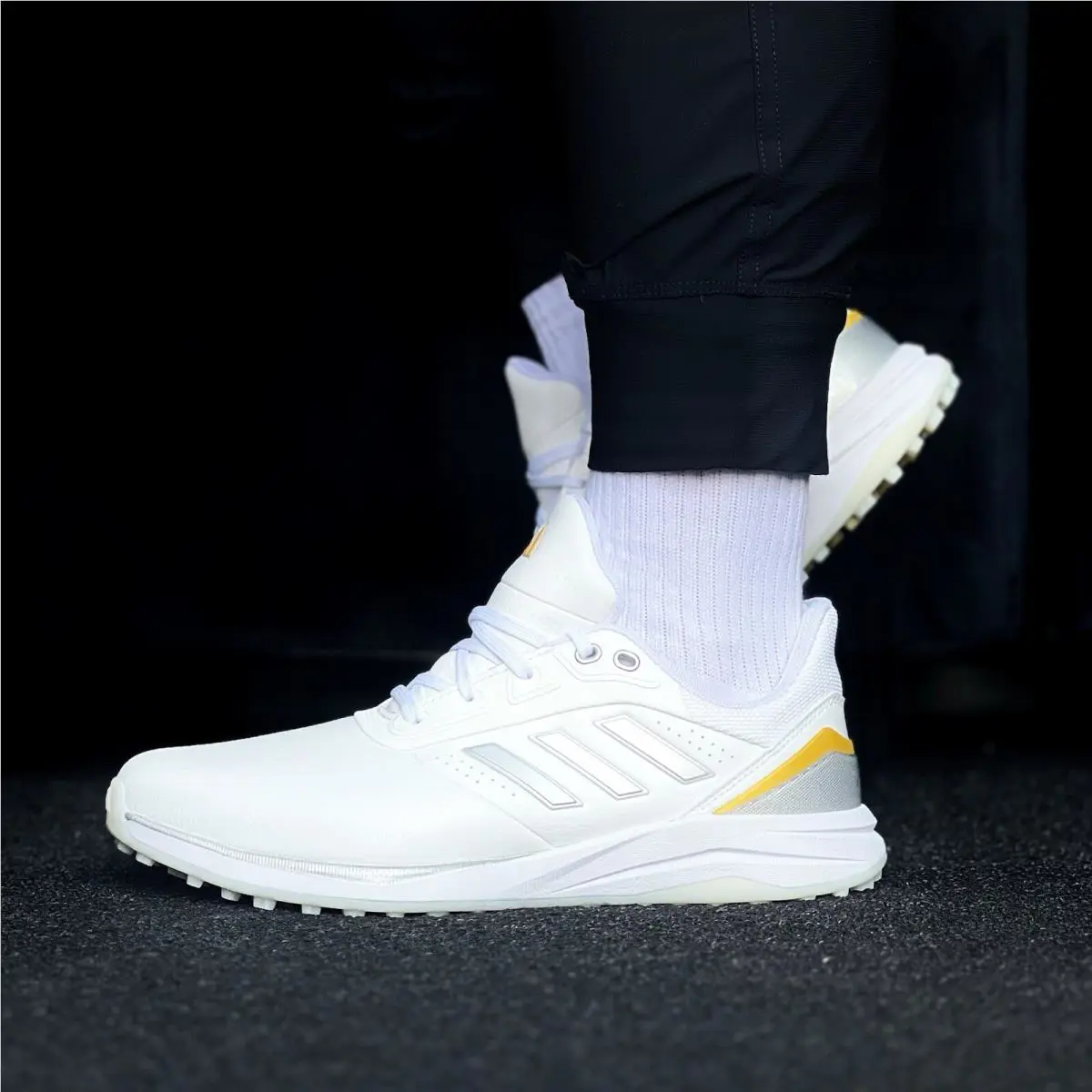 Adidas shoes - adidas Solarmotion - Solarmotion - White 4